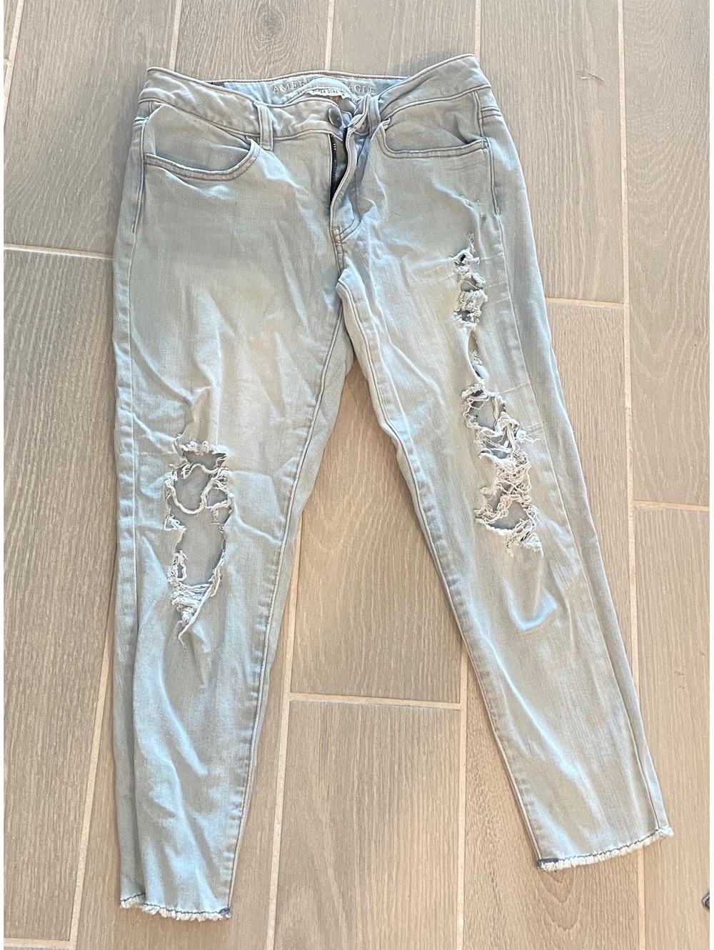 American Eagle Light Blue Ripped Skinny Jeans Super Stretch Size 6